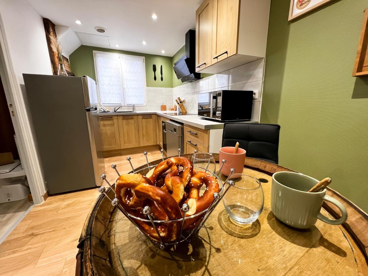 Au Duplex De Jeannala Apartment Selestat Bagian luar foto
