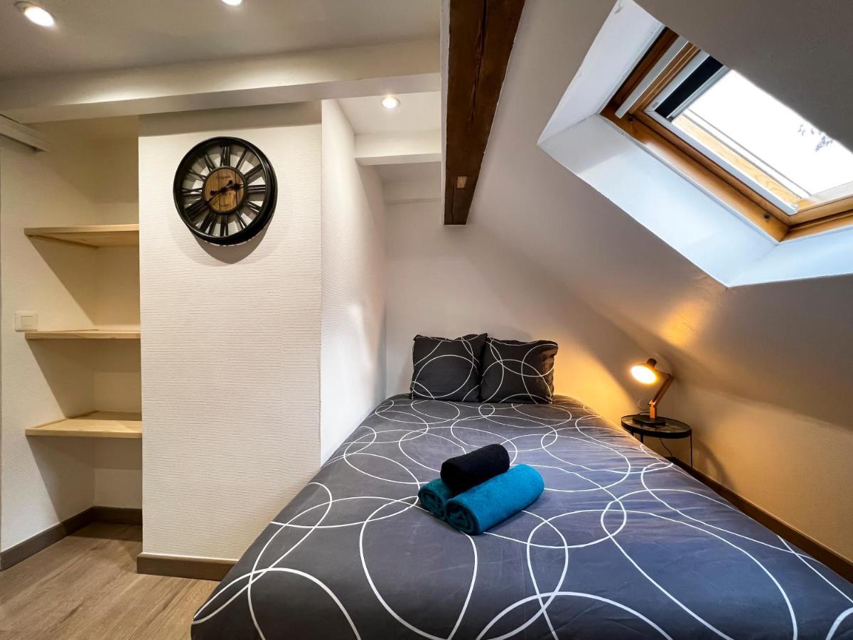 Au Duplex De Jeannala Apartment Selestat Bagian luar foto