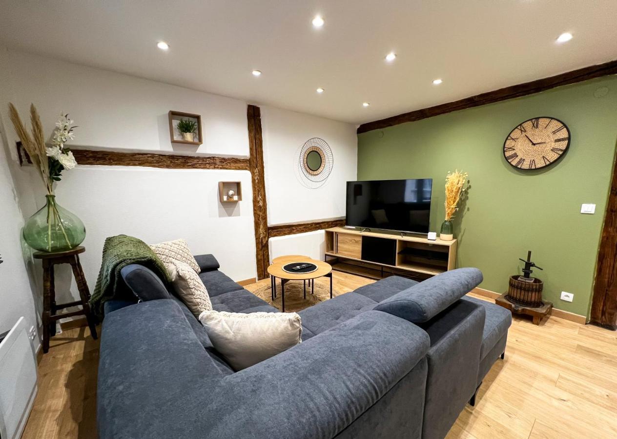 Au Duplex De Jeannala Apartment Selestat Bagian luar foto