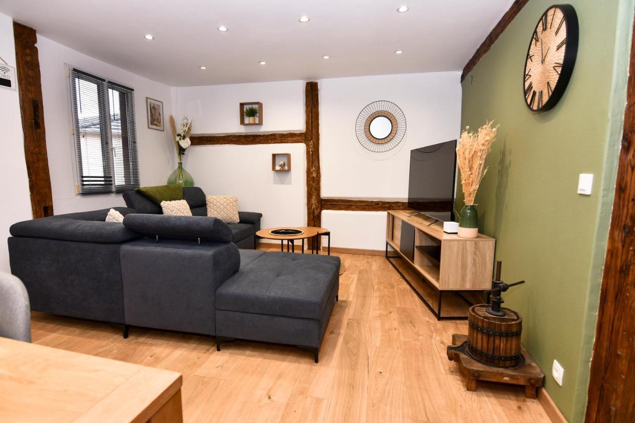 Au Duplex De Jeannala Apartment Selestat Bagian luar foto
